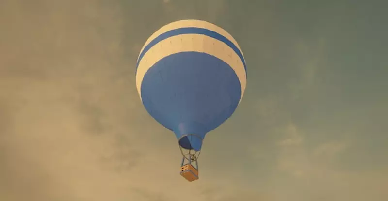 Большой воздушный шар мод в игре Teardown